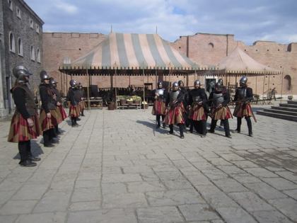 Obrázek /media/2j2lg2gv/eps1_s14_1_-_barrandov_studios_backlot-piazza_san_piedro_-_lr.jpg