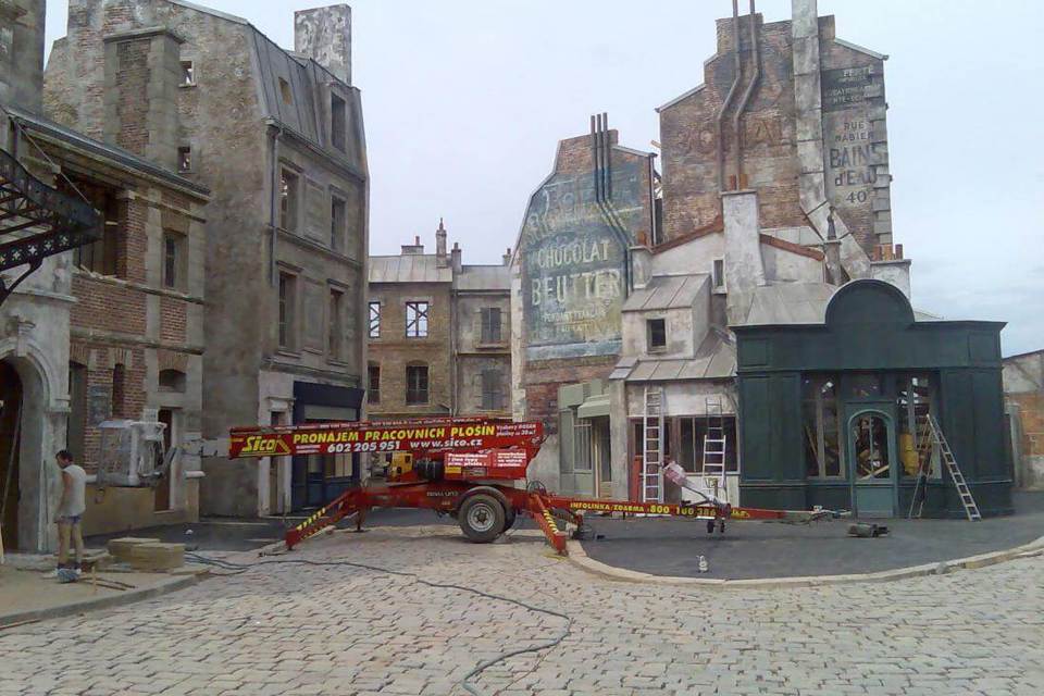 Ilustrační obrázek článku 'Shooting Paris in Prague - On the Set of "Faubourg 36"'