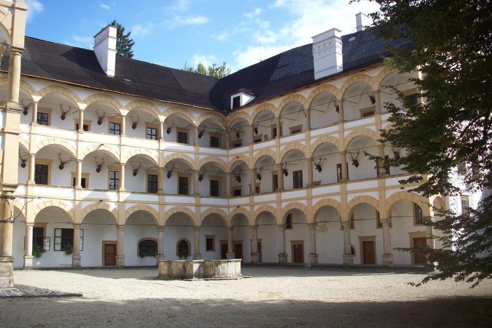 Ilustrační obrázek článku 'Featured location: the Renaissance Chateau Velké Losiny in the Jeseniky foothills'