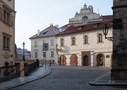 Image /media/drvjpdgh/prague_streets_57.jpg