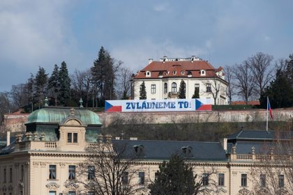 Obrázek /media/tc3hcc2b/prague_streets_175.jpg