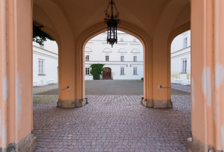 Nádvoří bílého zámku v Hradci nad Moravicí | Foto: Czech Film Commission