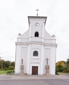 The leaning Church of St Peter of Alcantara | Photo: Czech Film Commission