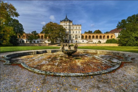Chateau Ploskovice.  Photo: Usti Region, © R. Kursa