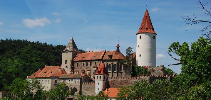 Czech castles attract Norwegian filmmakers to shoot a Christmas fairy-tale