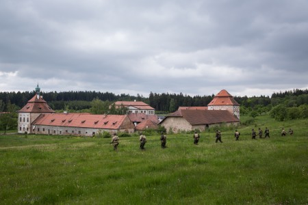 Tannbach – Schicksal eines Dorfes / Photo courtesy of Wiedemann & Berg Television a Wilma Film, © Lukáš Žentel, Dušan Martinček