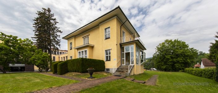 Plauert Villa in Varnsdorf | Photo: Dan Suhay