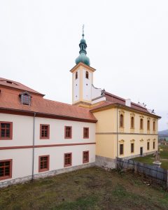 Konojedy - chateau and church | Photo: Czech Film Commission